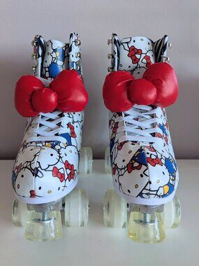 DOLLS KILL x Hello Kitty Roller Skates NIB 9 - SOLD OUT GRAIL